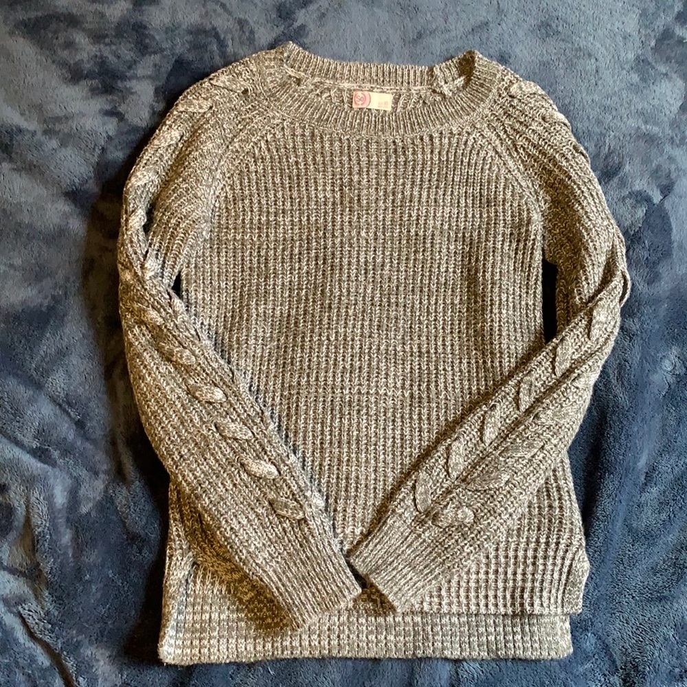 SO Sweater